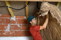 Clench tapered roof insulation